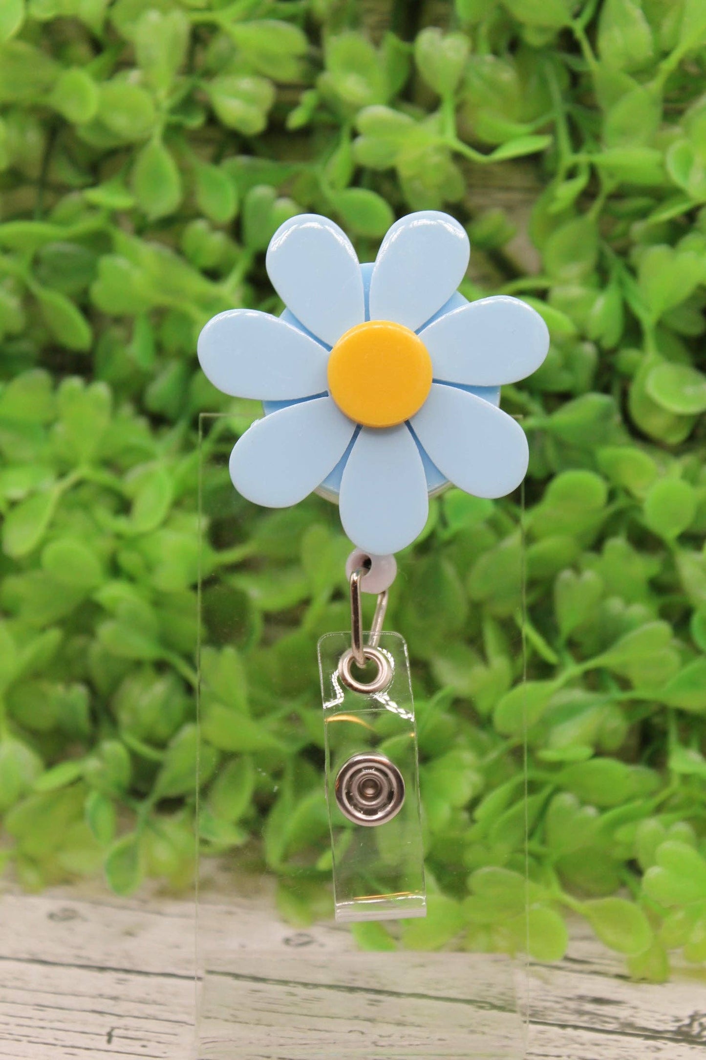 Blue Daisy 3D Badge Reel