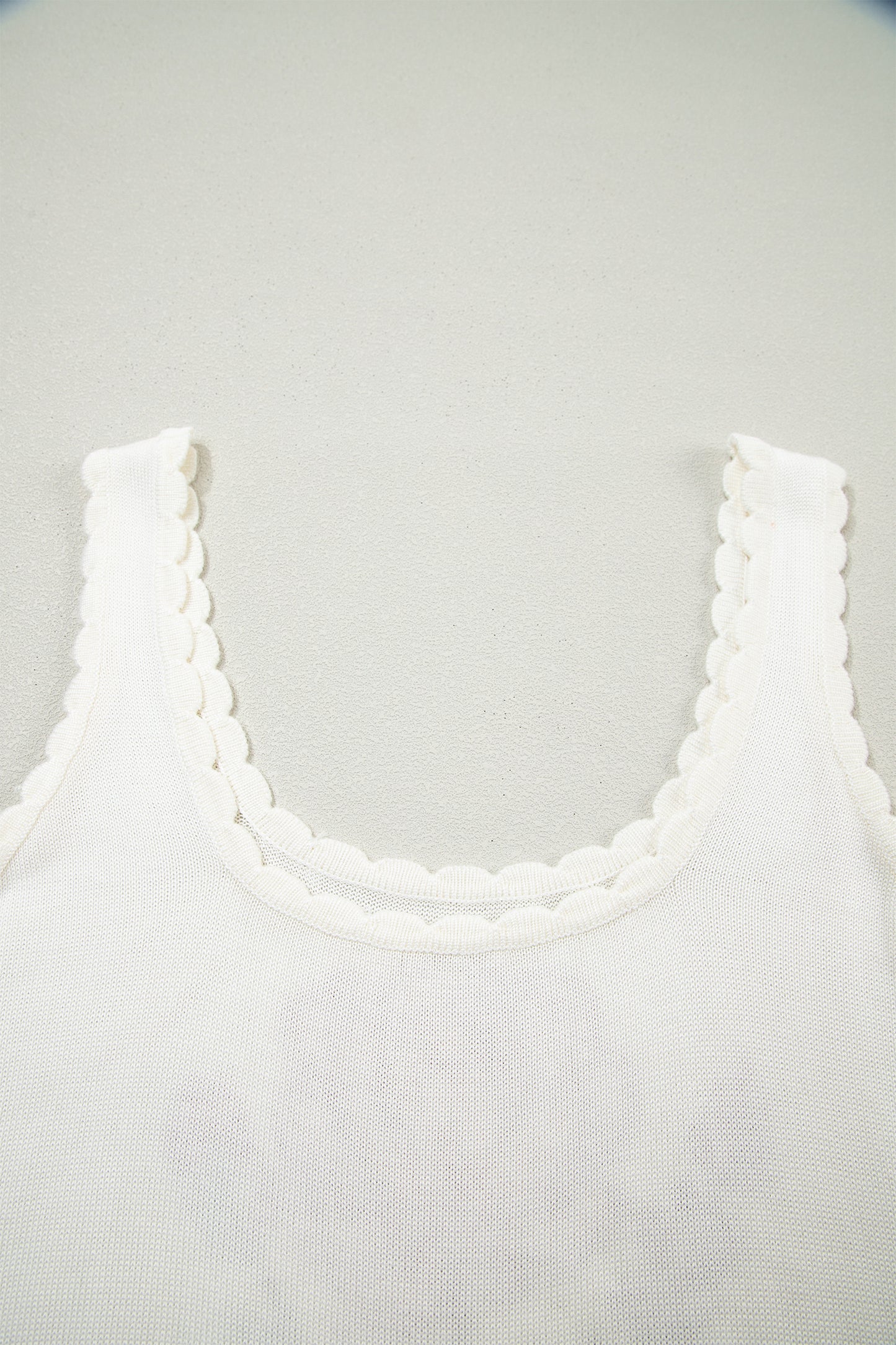 Retro Floral Knit Sweater Vest White Scalloped Trim Tank Top (S–XL)
